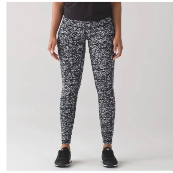 Lululemon | Wunder Under Leggings 6 Patterned - Picture 2 of 14